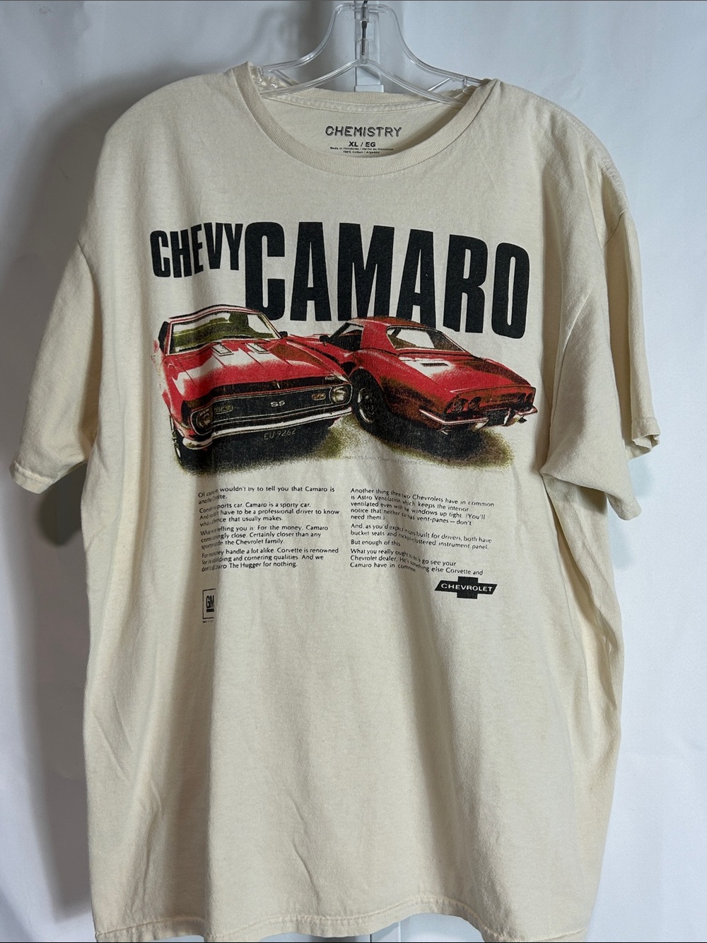 Chemistry Men’s size XL Chevy Camaro Graphic on Front Short Sleeve Tan T Shirt
